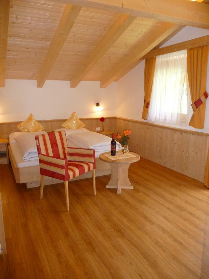 Ferienwohnungen Obermoarhof Lagundo Exterior photo